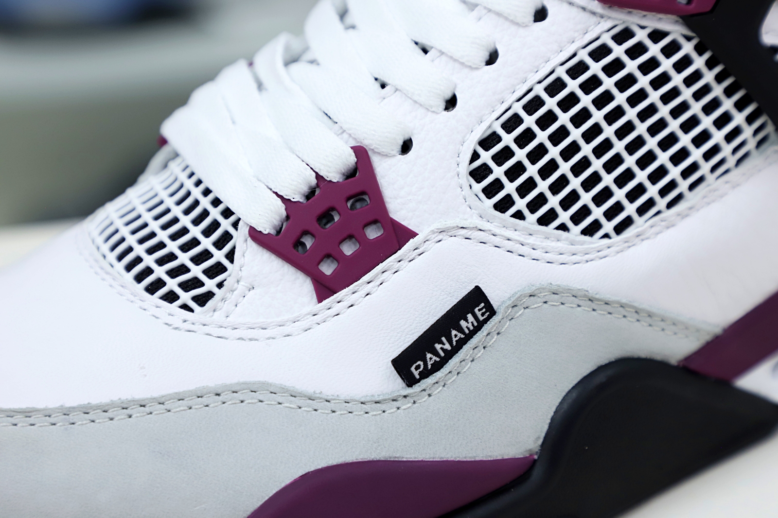 Kimi kick AIR JORDAN PARIS SAINT-GERMAIN X AIR JORDAN 4 RETRO 'BORDEAUX'