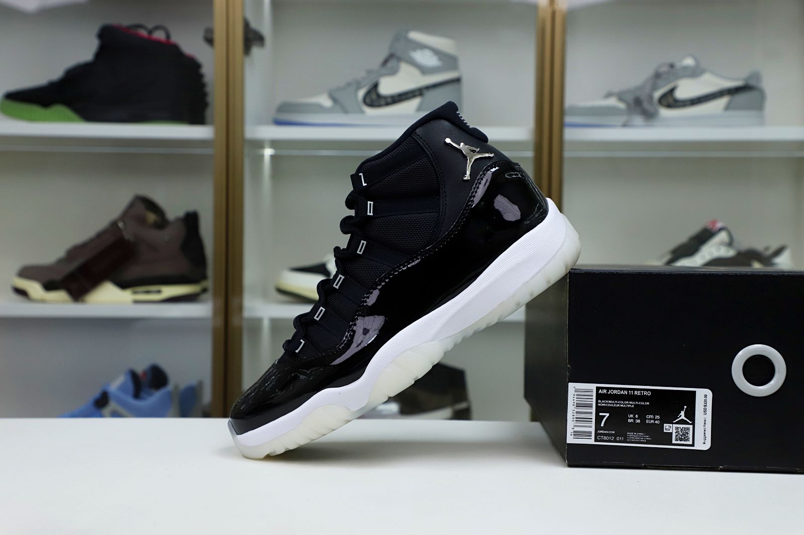 Kimi kick AIR JORDAN 11 RETRO 'JUBILEE   25TH