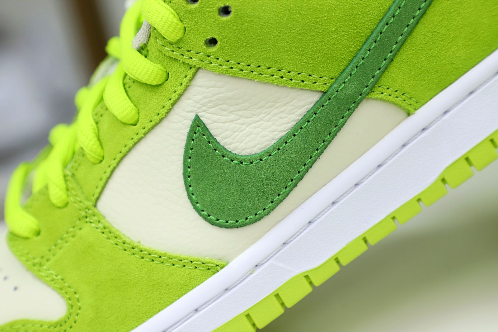 Kimi kick NIKE SB DUNK LOW GREEN APPLE 2022