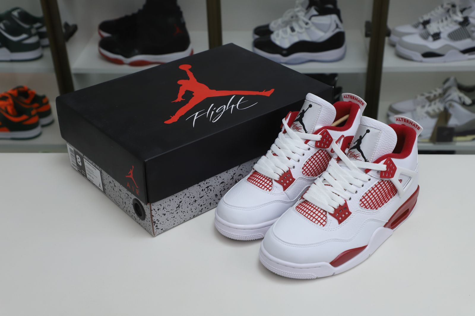 Kimi kick AIR JORDAN4 RETRO ALTERNATE 89