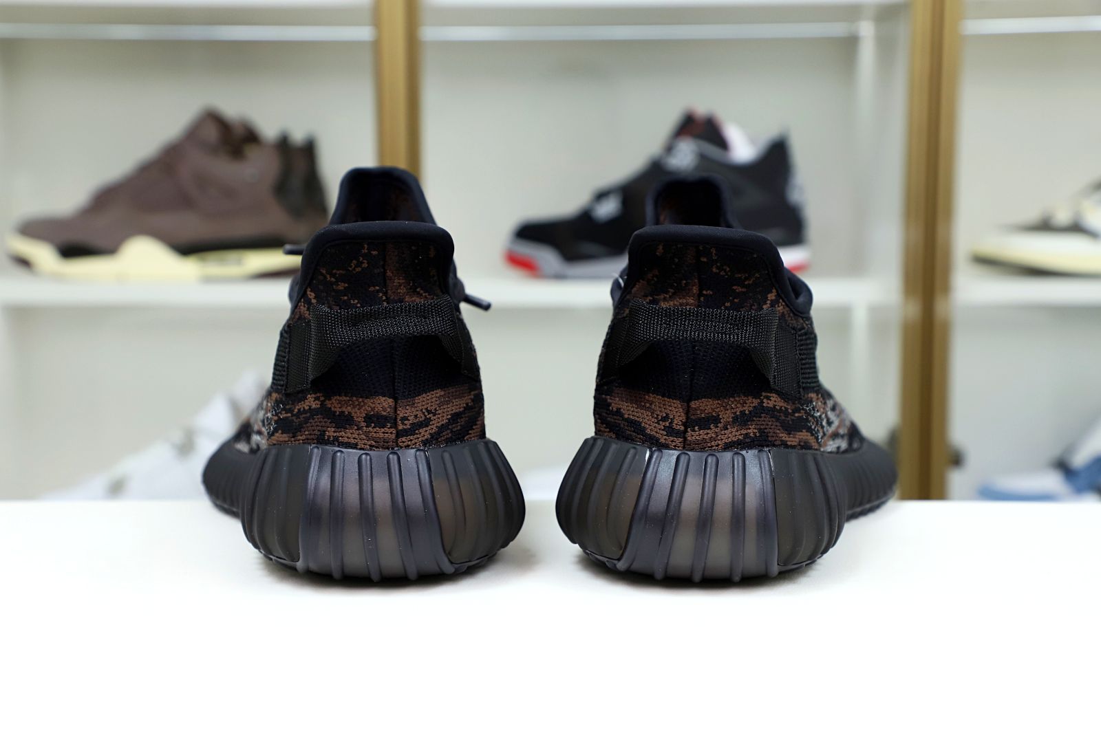 Kimi kick YEEZY BOOST 350 V2 MX ROCK