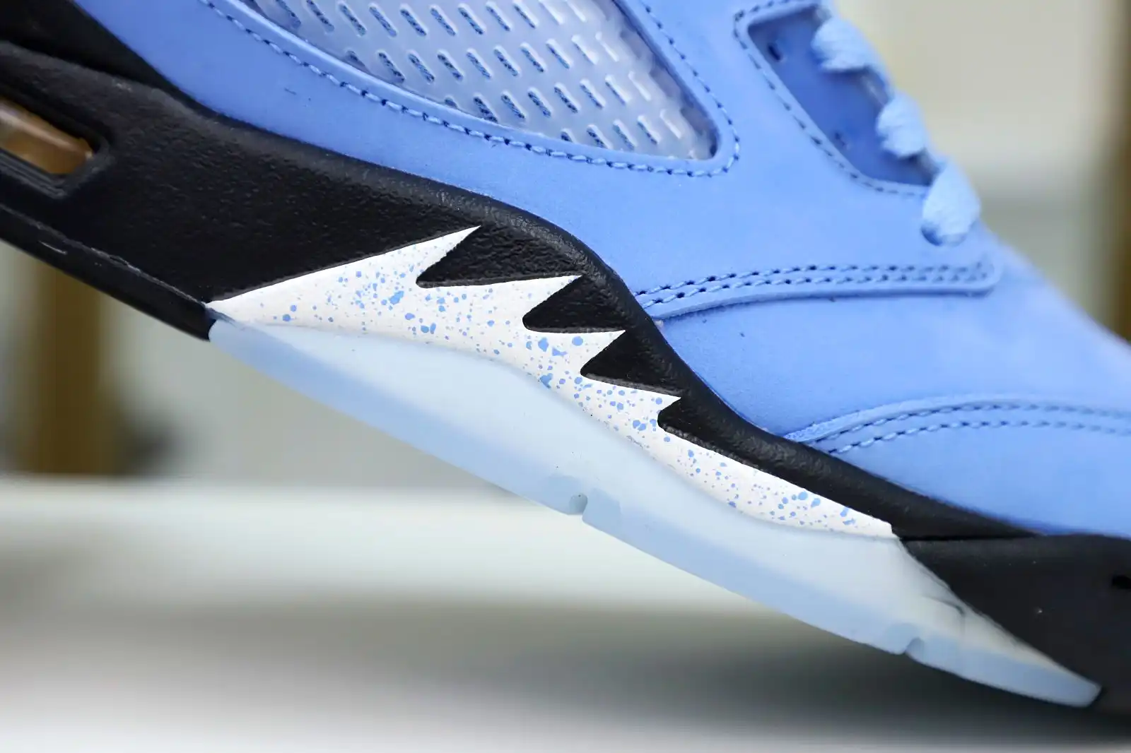 Reps Kimikick AIR JORDAN 5 RETRO SE DV1310 401 UNIVERSITY BLUE BLACK-WHITE BLEU