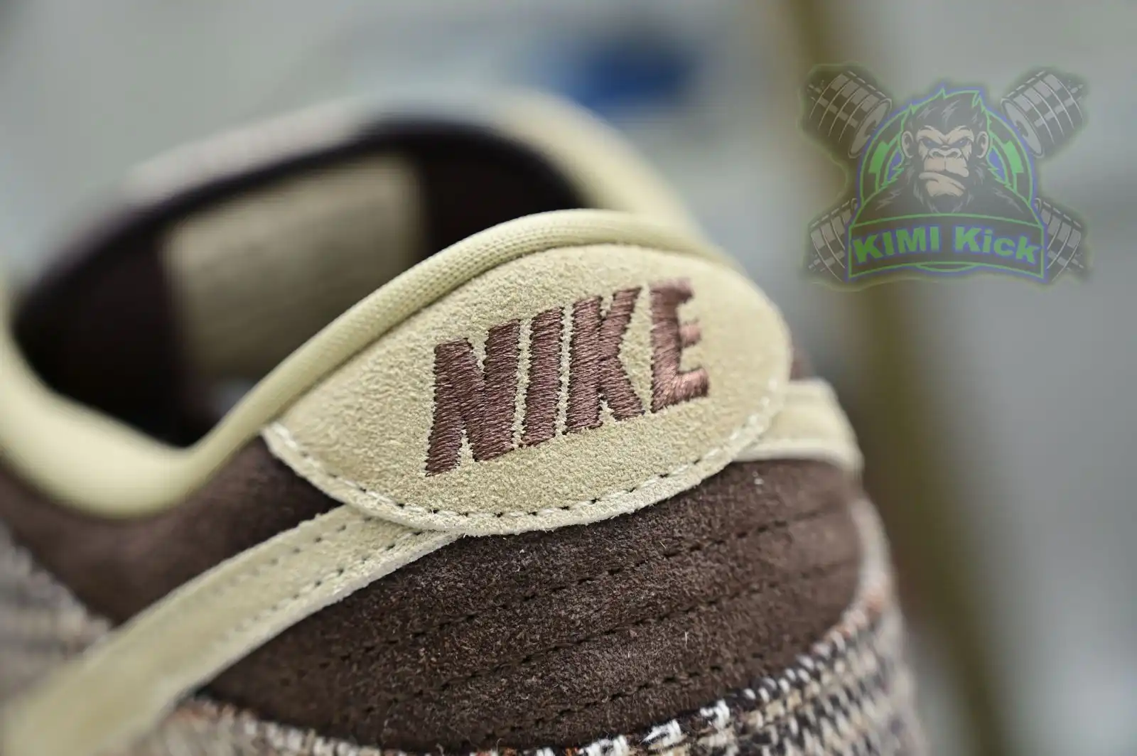 Kimikick Nike Dunk SB Low Tweed