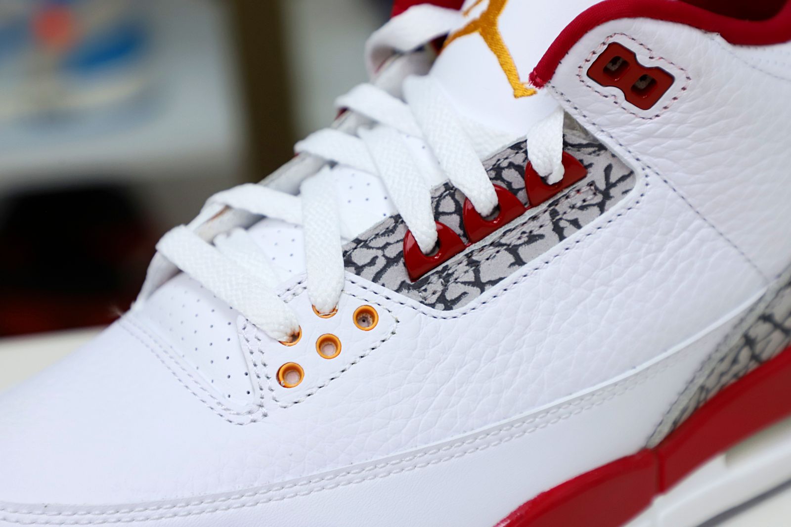 Kimi kick Air Jordan 3 Retro  Cardinal Red(CT8532-126）