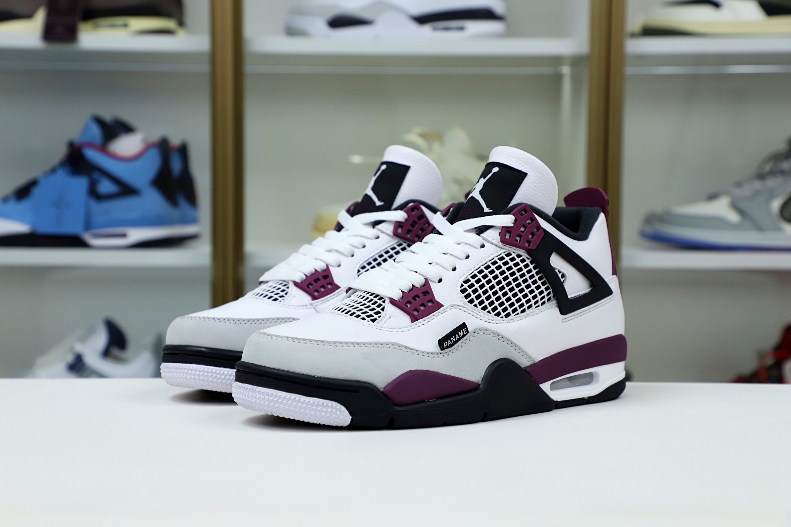 Kimi kick AIR JORDAN PARIS SAINT-GERMAIN X AIR JORDAN 4 RETRO 'BORDEAUX'