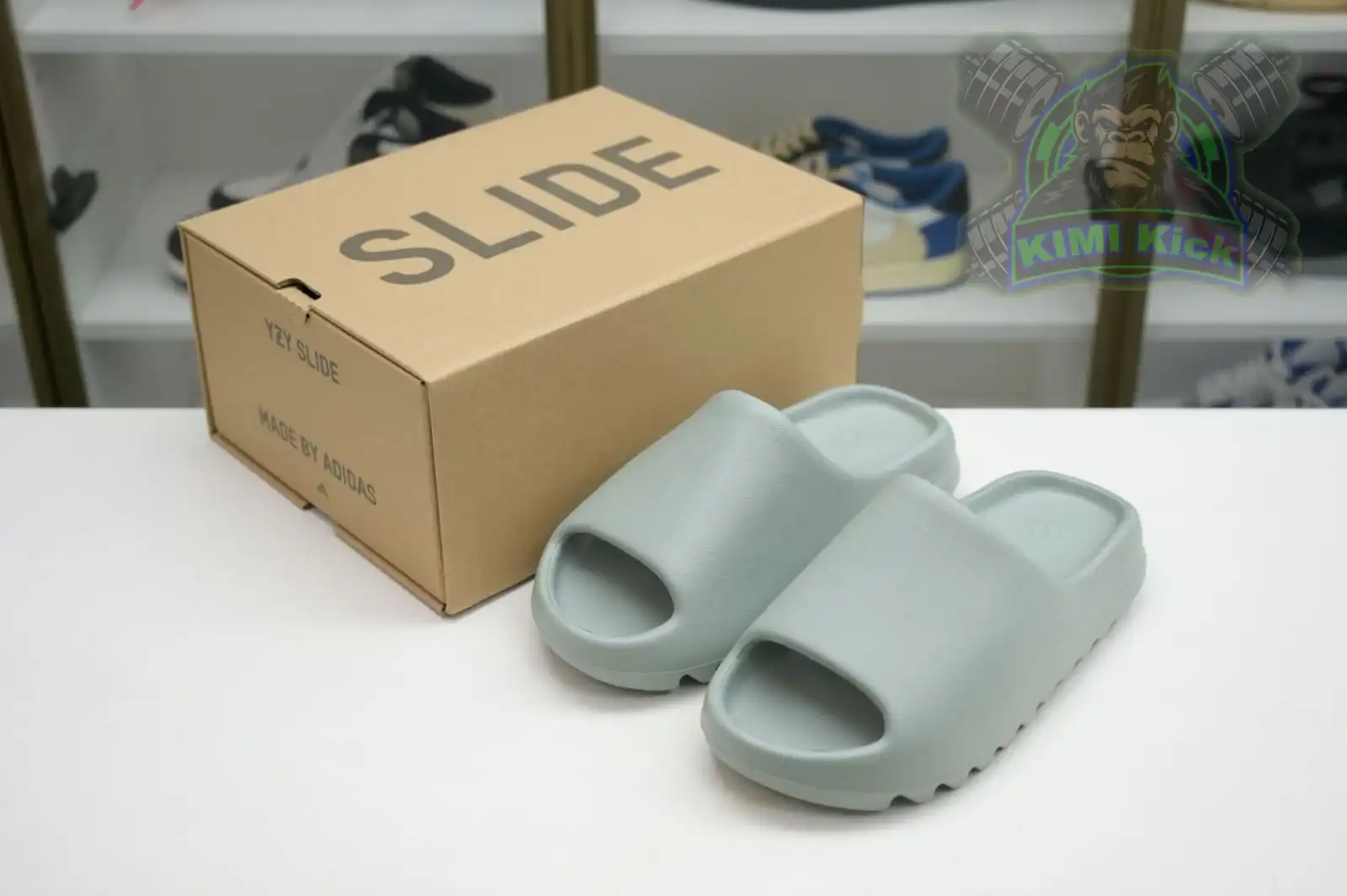 Kimikick adidas originals Yeezy Slide Salt