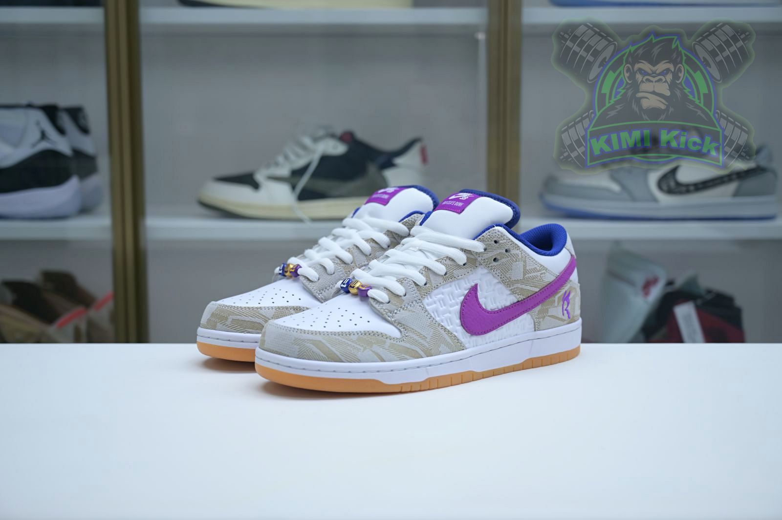 Kimi kick Rayssa Leal x Nike SB Dunk Low