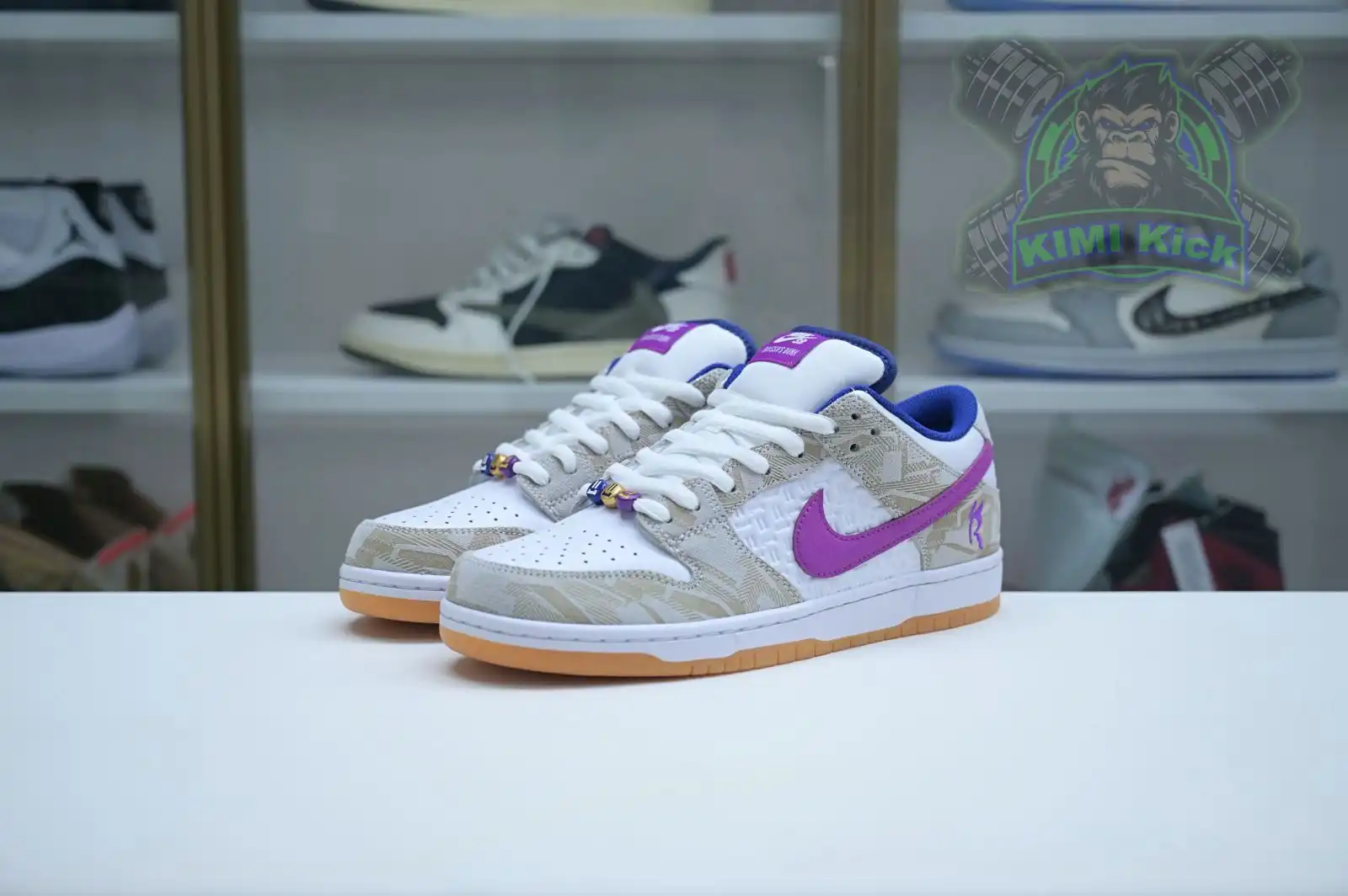 Kimikick Rayssa Leal x Nike SB Dunk Low