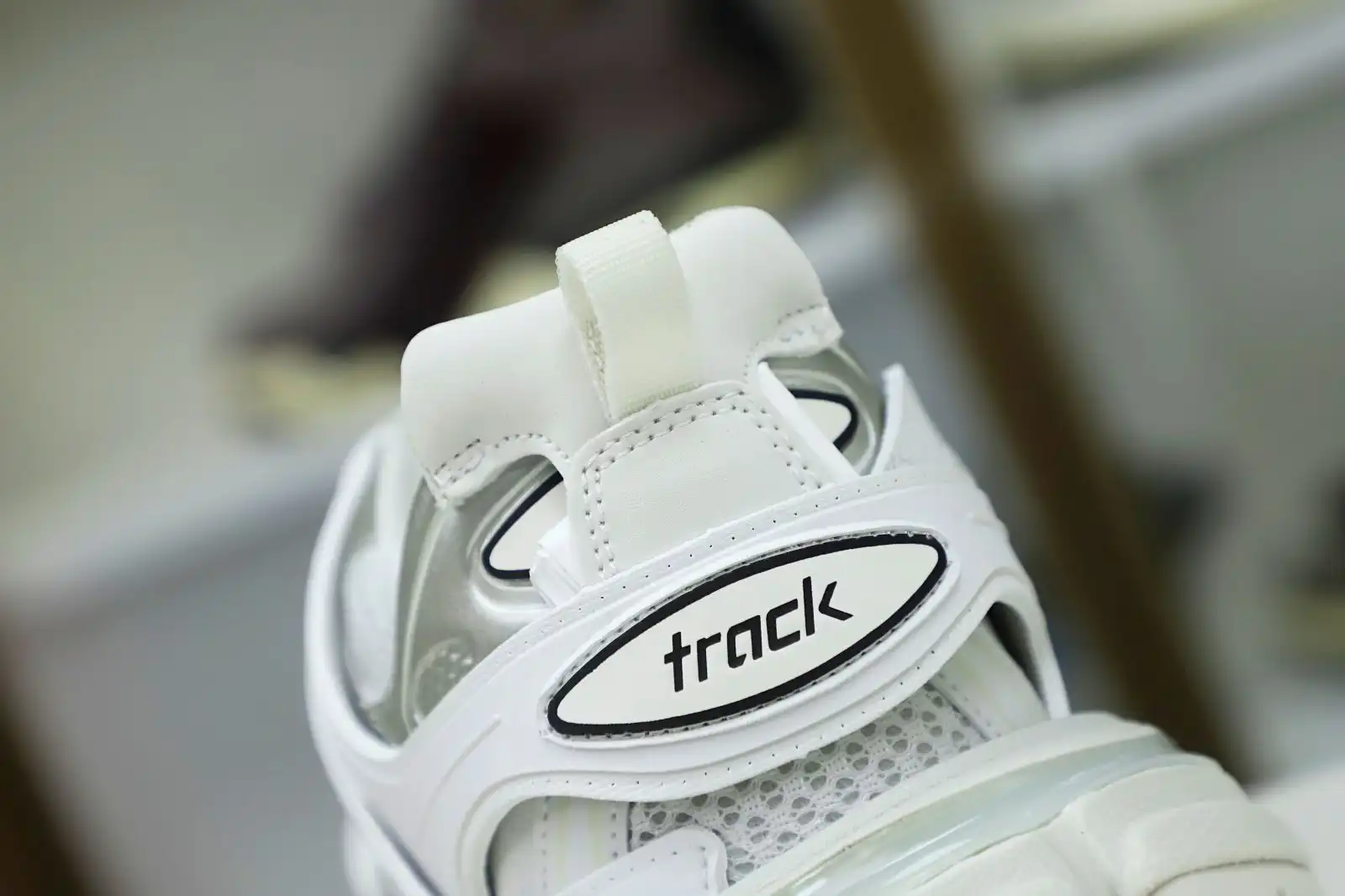 Kimikick TRACK TRAINER WHITE