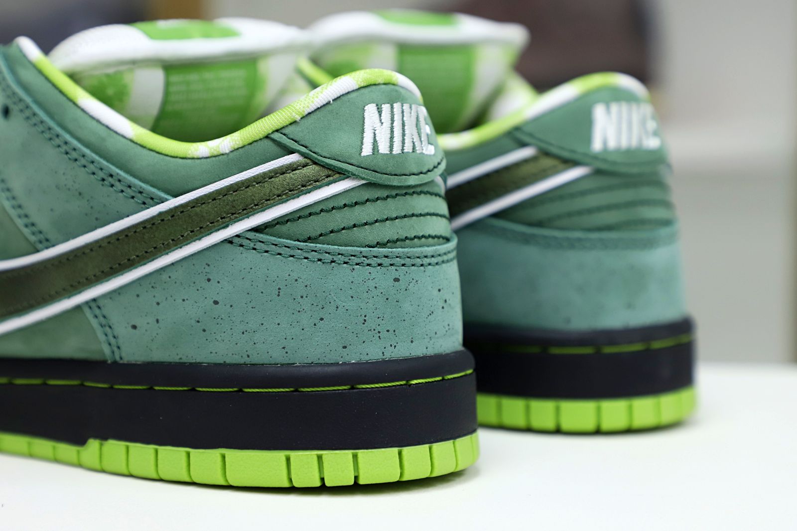 Kimi kick Concepts x Nike SB Dunk Low Green Lobster