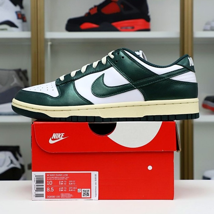 Kimi kick NIKE WMNS DUNK LOW 'VINTAGE GREEN'