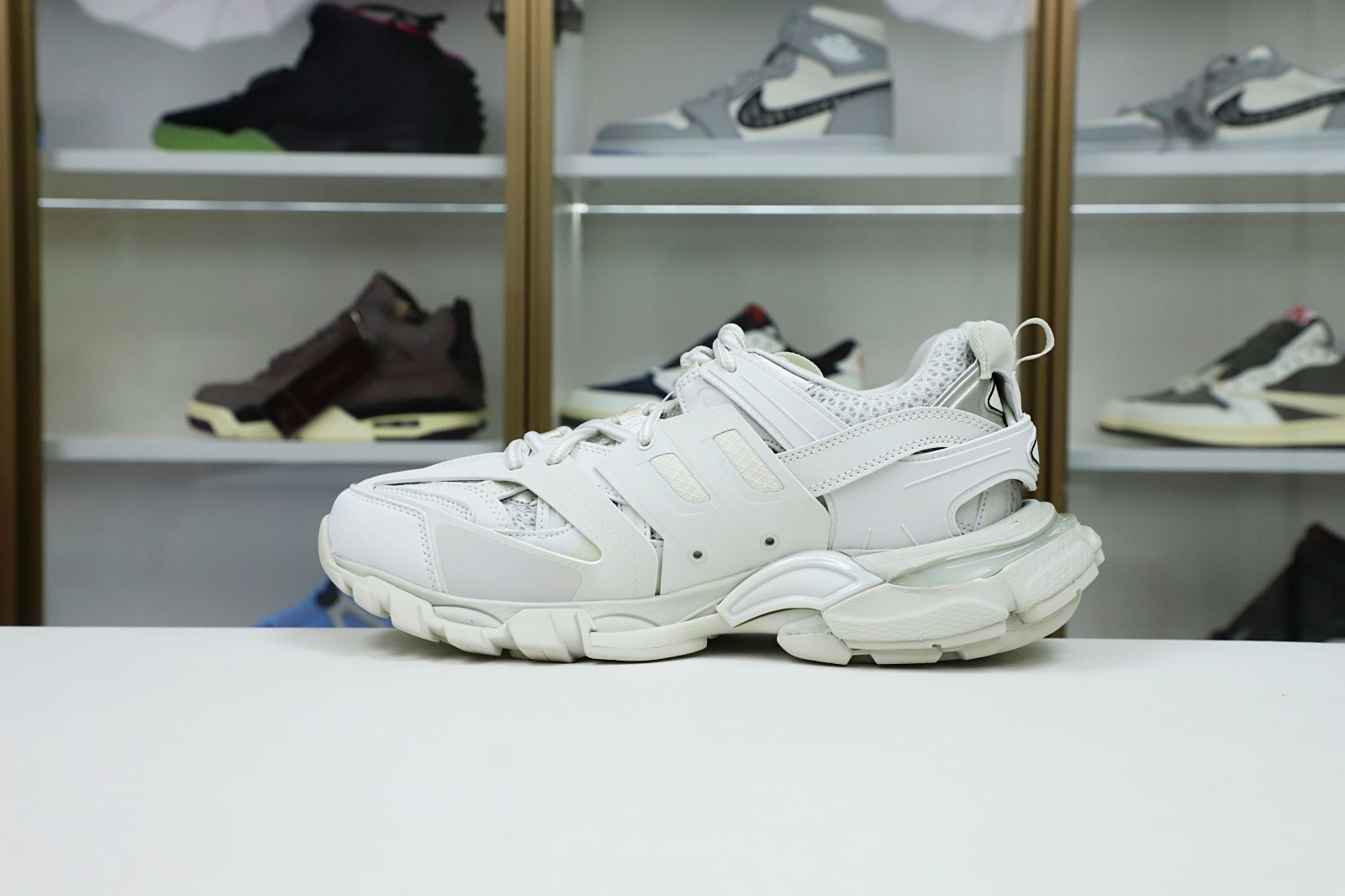 Kimi kick TRACK TRAINER WHITE