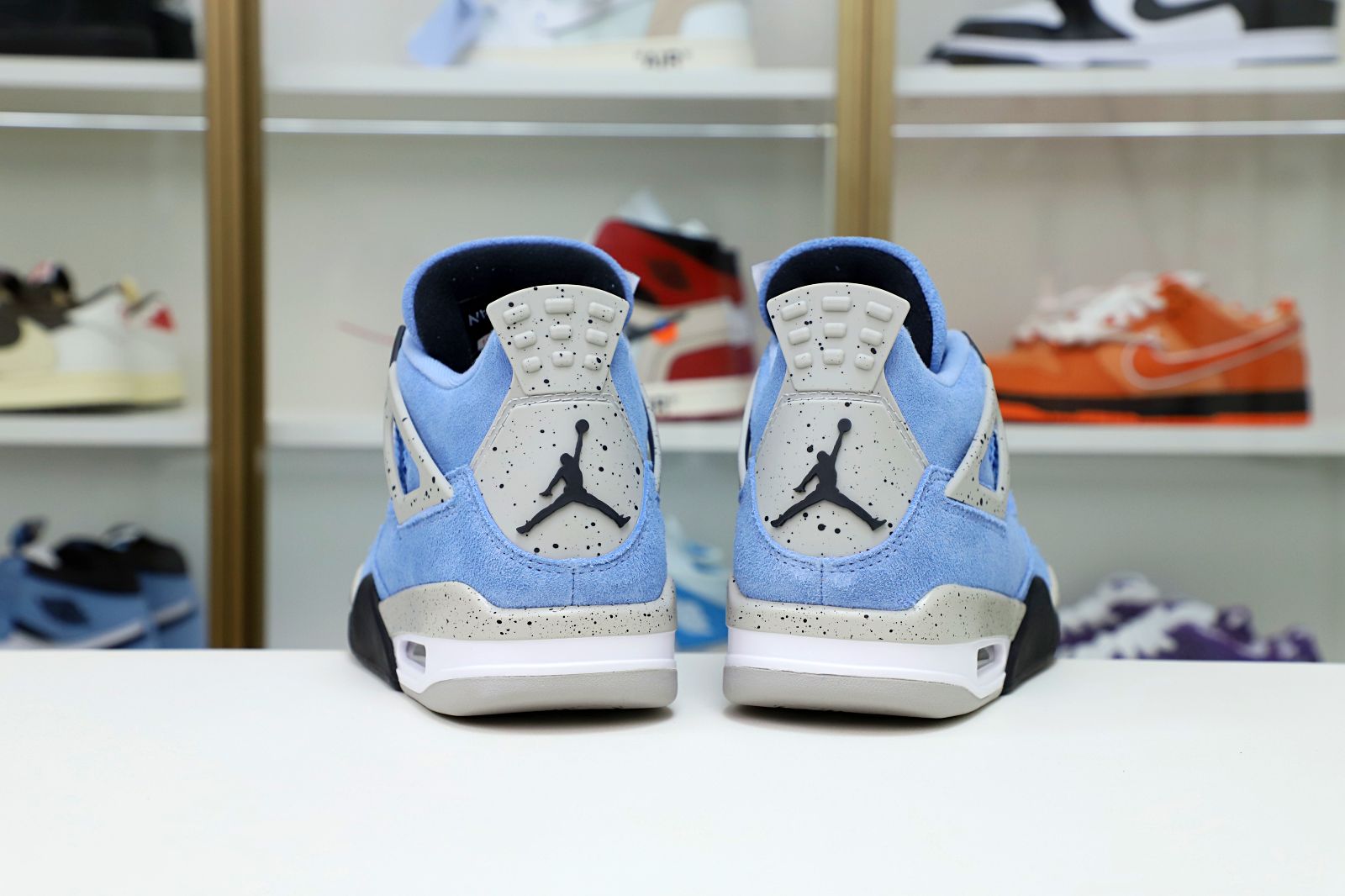 Kimi kick AIR JORDAN 4 UNIVERSITY BLUE