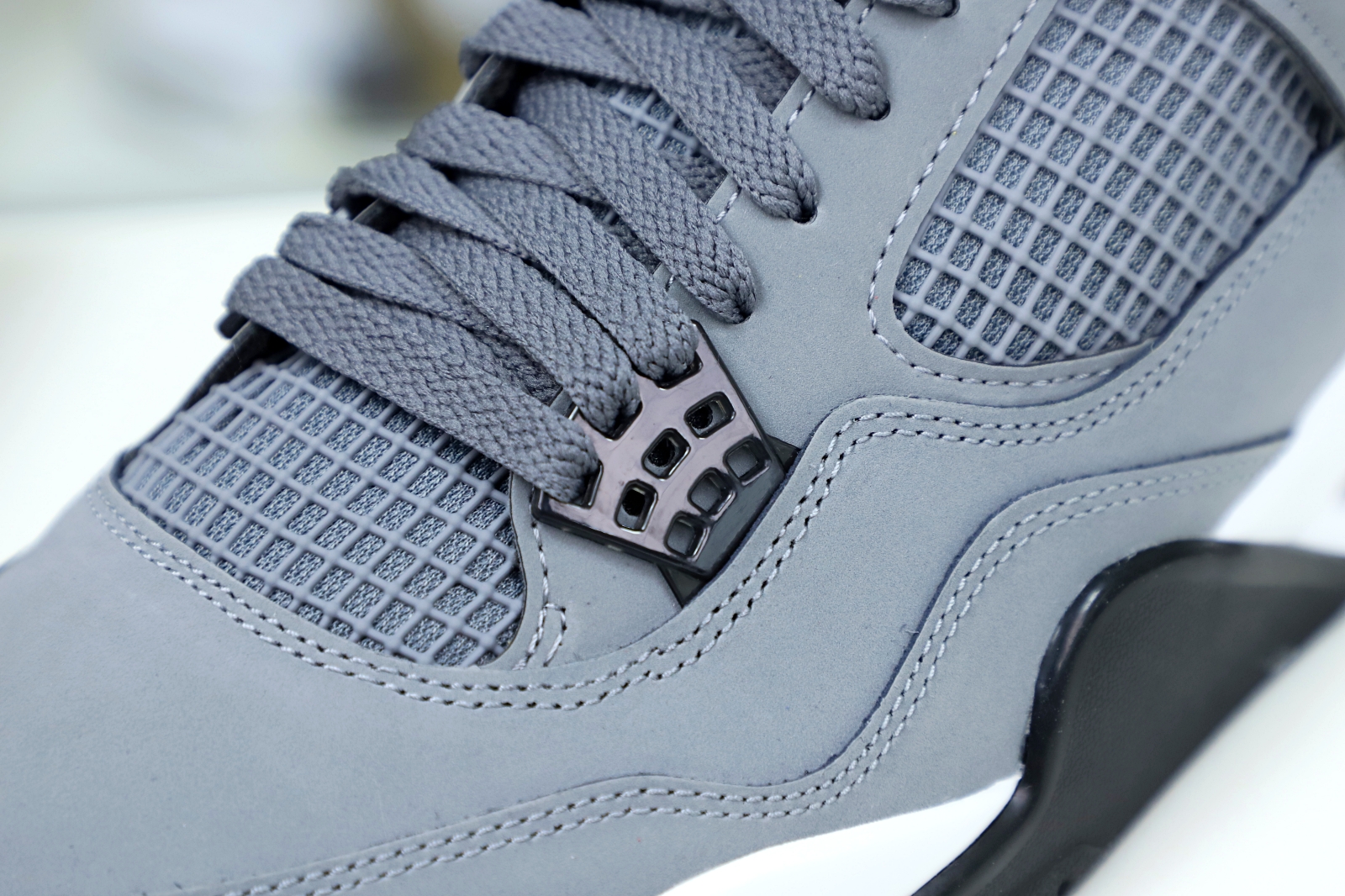 Kimi kick AIR JORDAN 4 RETRO 'COOL GREY' 2019