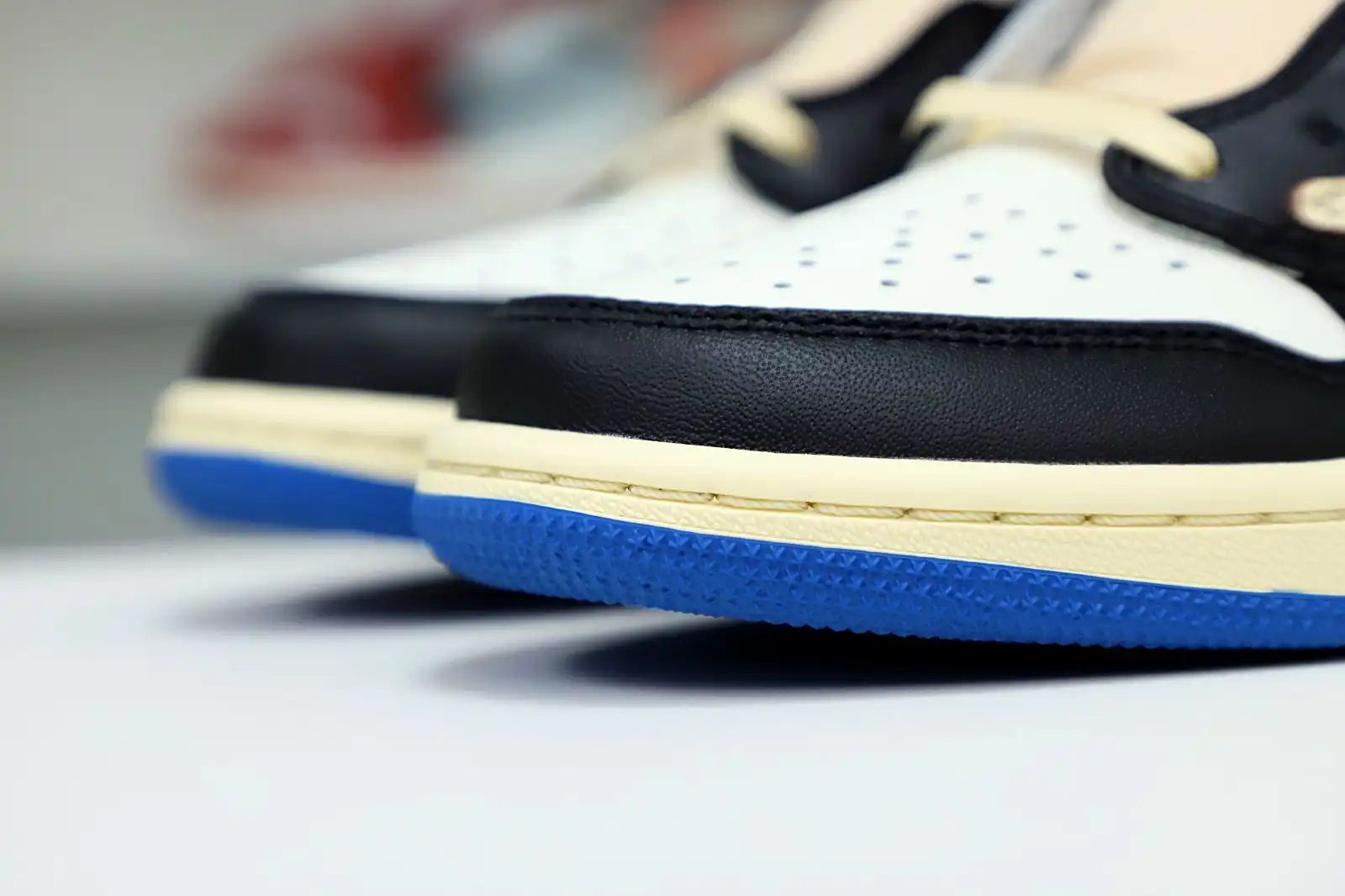 Cheap Kimikick FRAGMENT DESIGN X TRAVIS SCOTT X AIR JORDAN 1 LOW