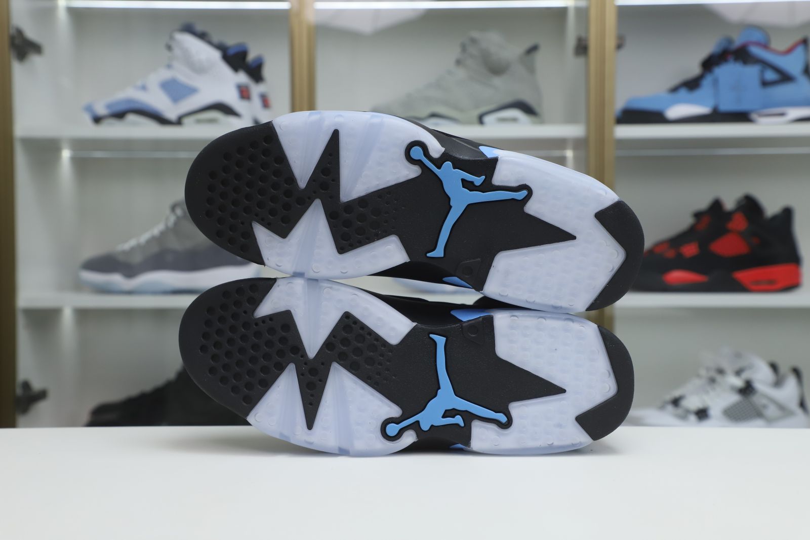 Kimi kick Jordan Air Jordan 6 unc