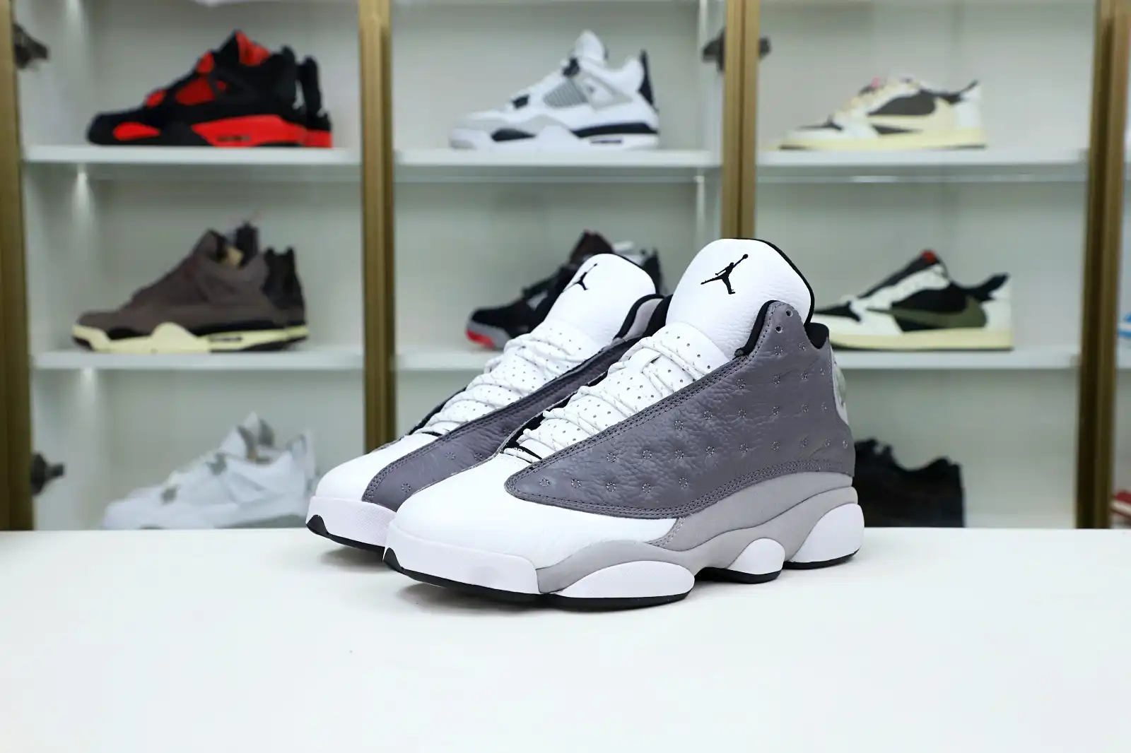 Kimikick AIR JORDAN 13 RETRO 'ATMOSPHERE GREY' -414571-016