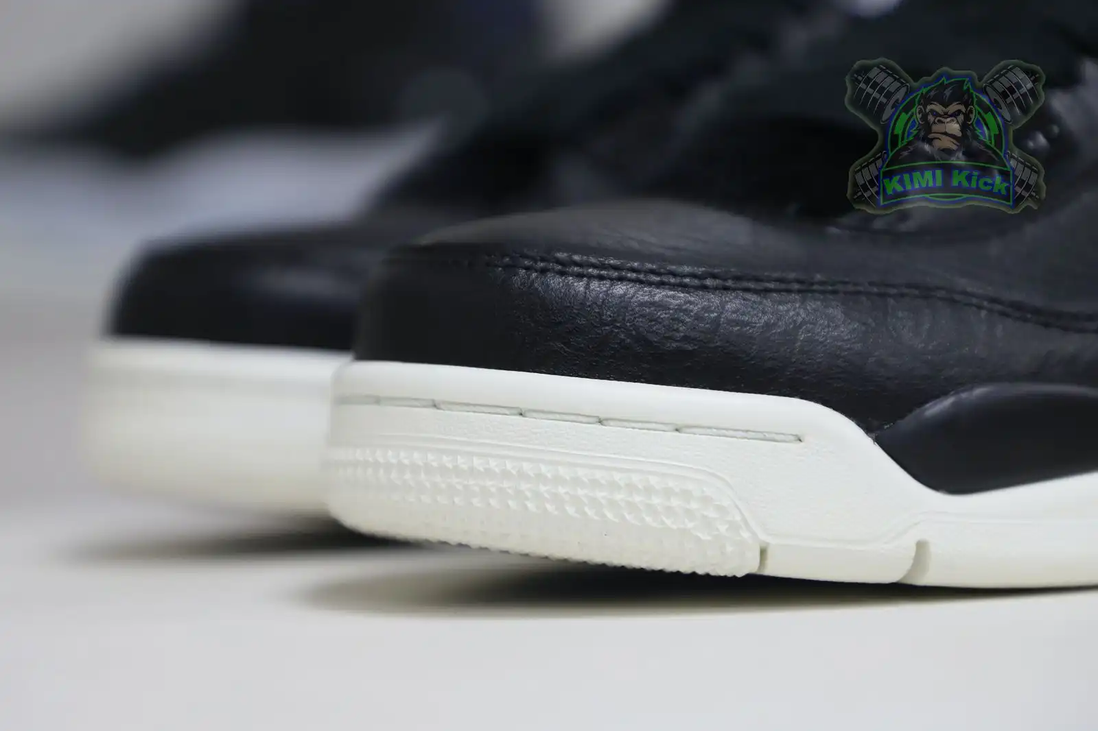 Reps Kimikick Jordan Air Jordan 4 retro ponyhair black