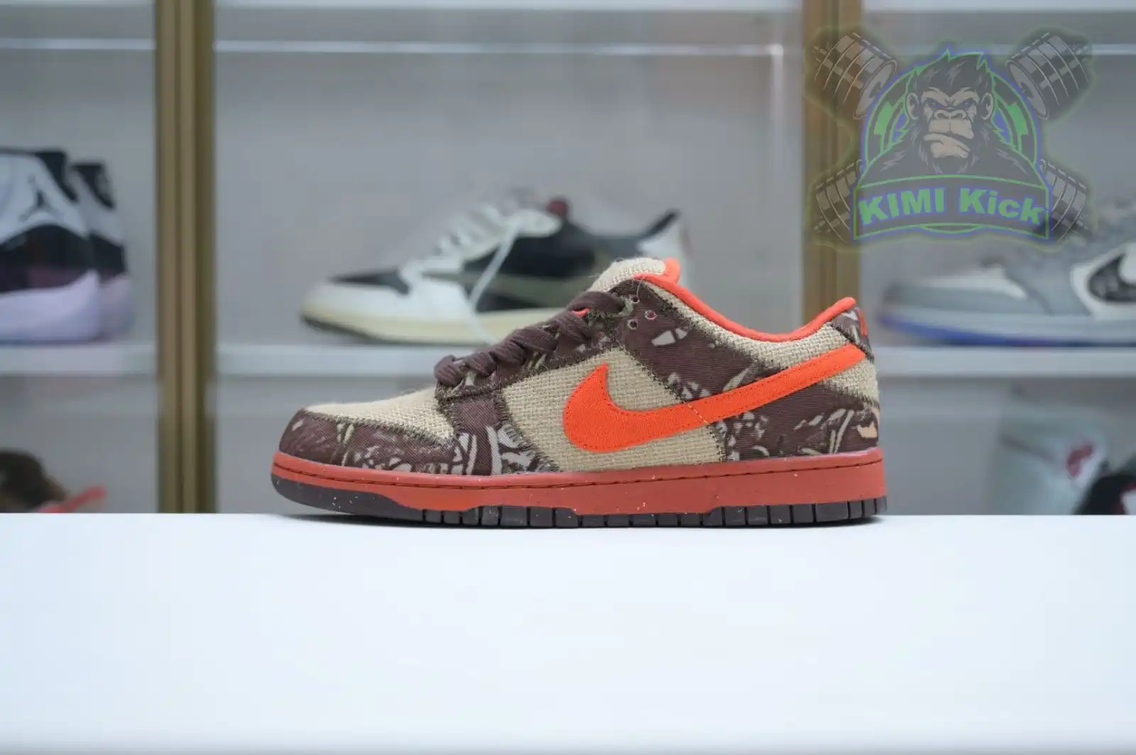 Kimikick Nike Dunk SB Low Reese Forbes