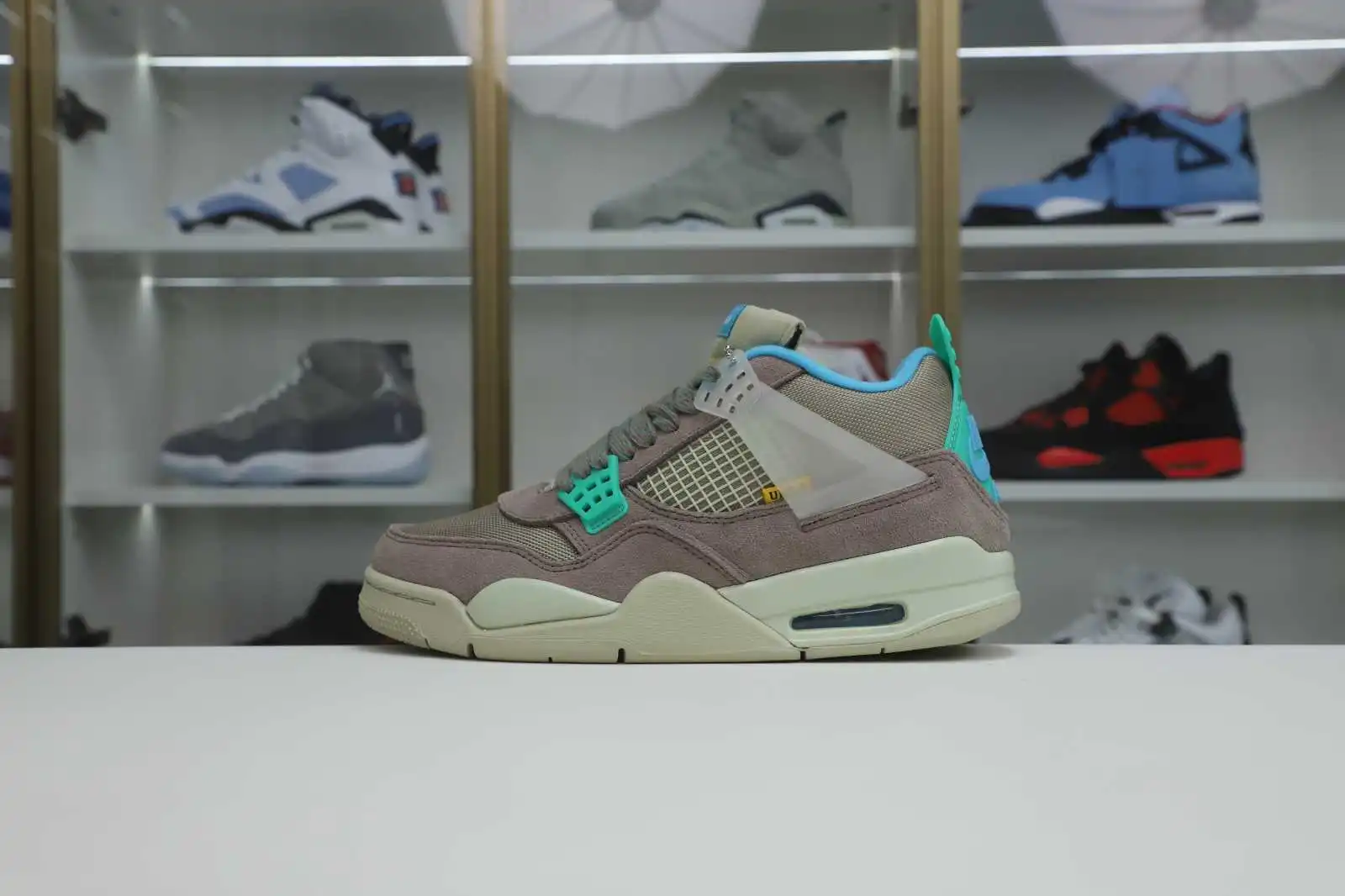 Kimikick UNION LA X AIR JORDAN 4 RETRO 'TAUPE HAZE'