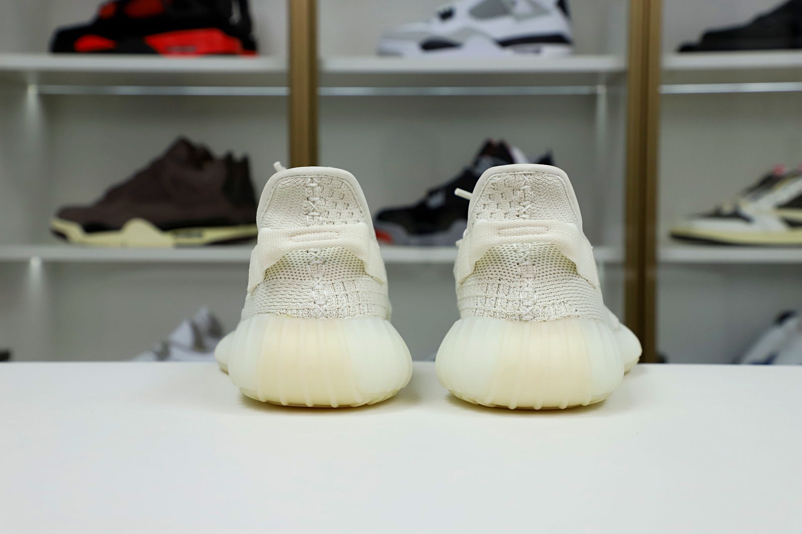 Kimi kick YEEZY BOOST 350 V2 “PURE OAT”