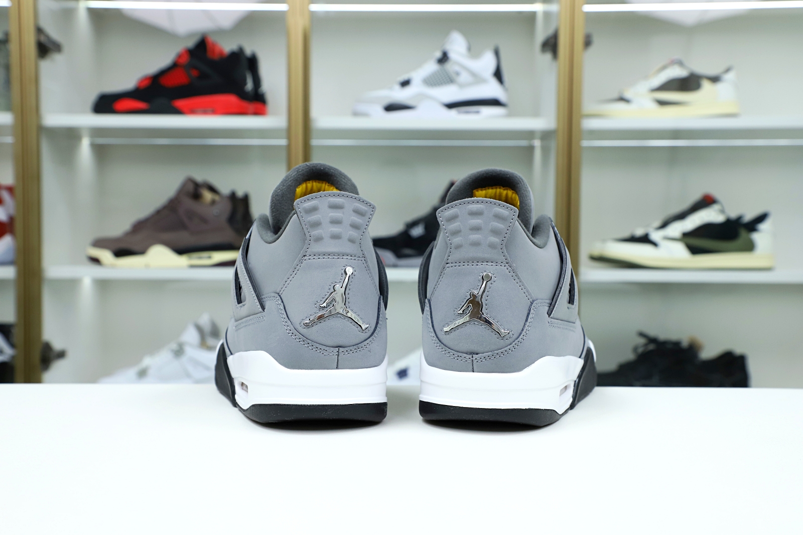 Kimi kick AIR JORDAN 4 RETRO 'COOL GREY' 2019