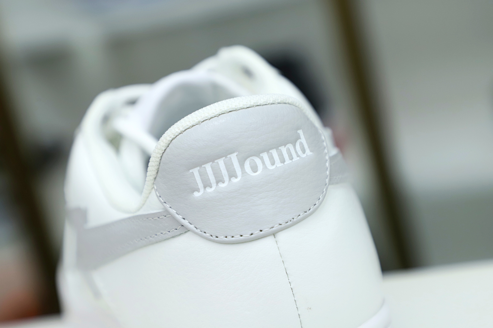 Kimi kick BAPESTA 'WHITE'