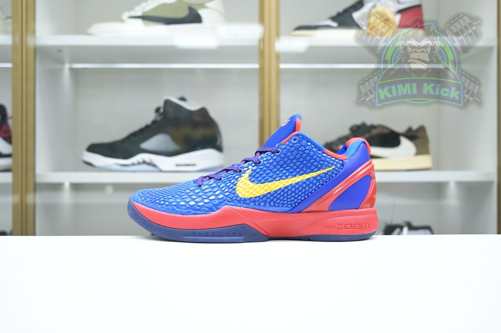 Kimi kick Nike Zoom Kobe 6  FC Barcelona Home