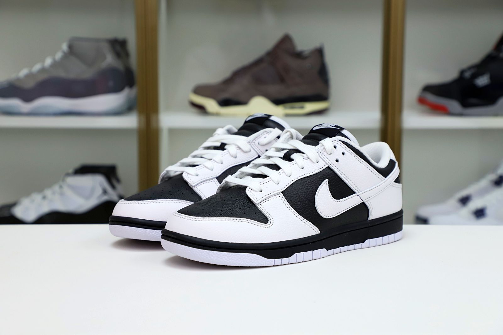 Kimi kick NIKE DUNK LOW RETRO REVERSE PANDA - FD9064-011