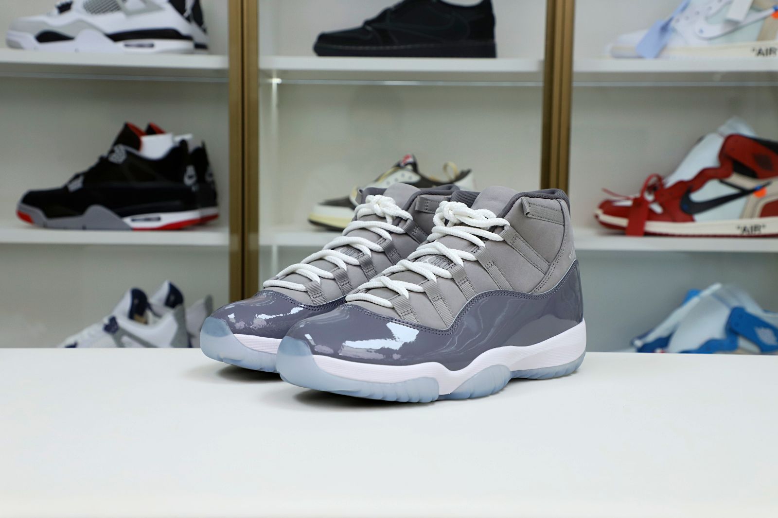 Kimi kick AIR JORDAN 11 RETRO 'COOL GREY' 2021