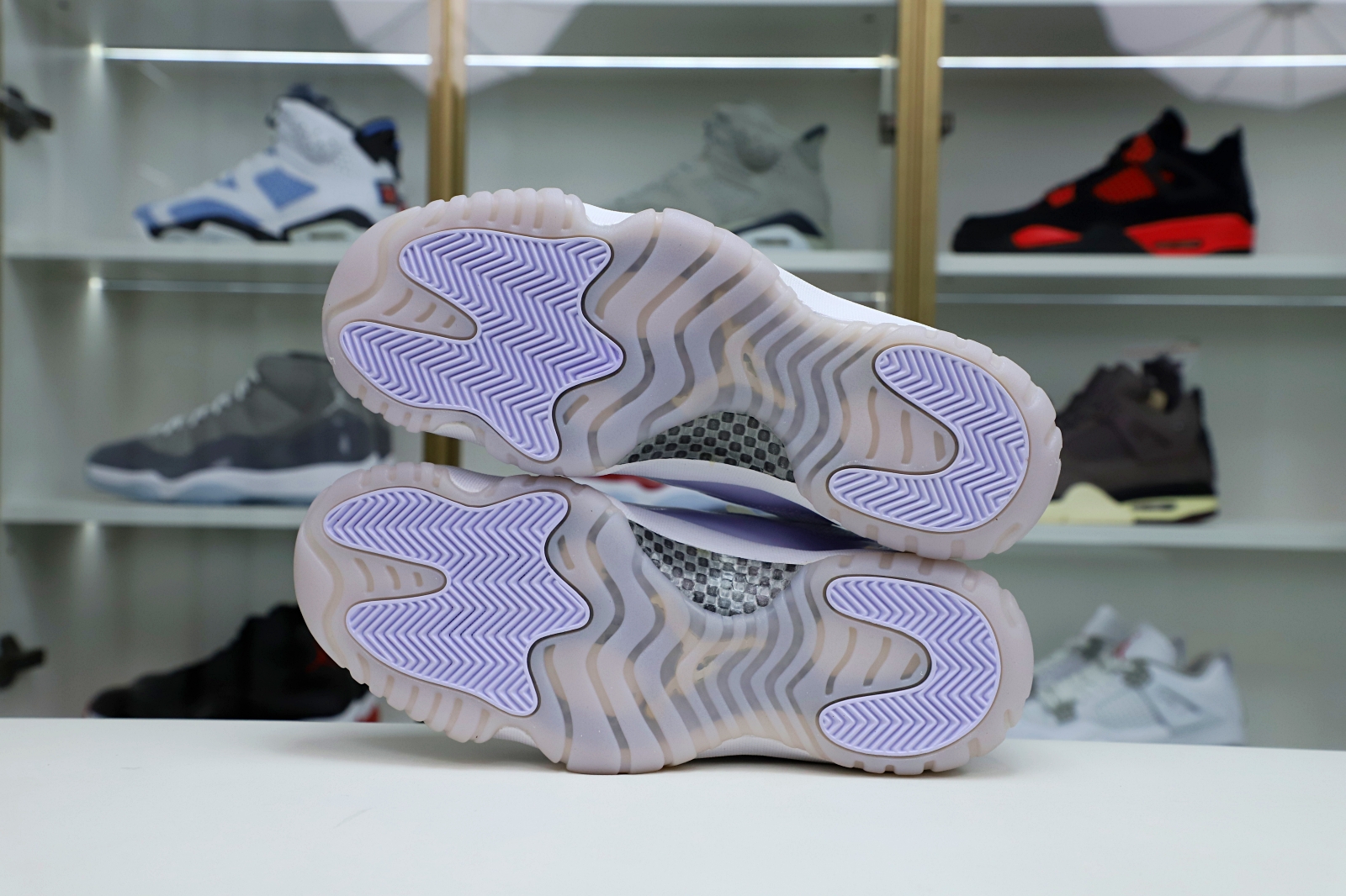 Kimi kick AIR JORDAN 11 LOW PURE VIOLET