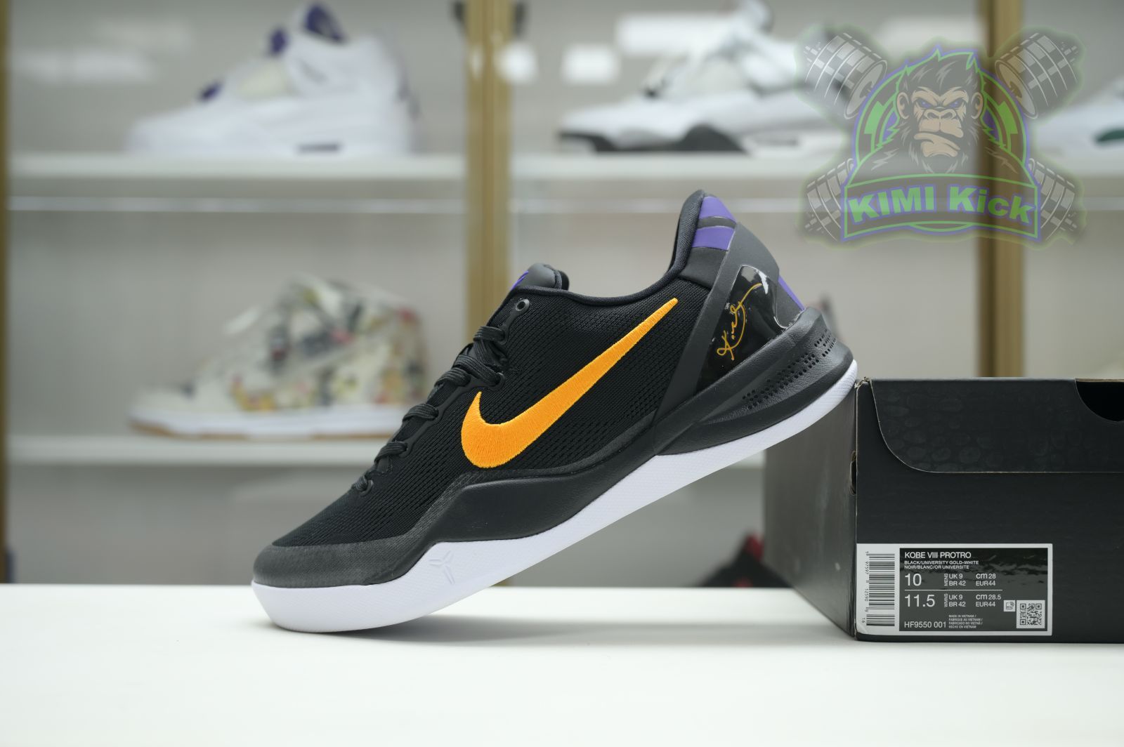 Kimi kick Nike Kobe 8 Protro