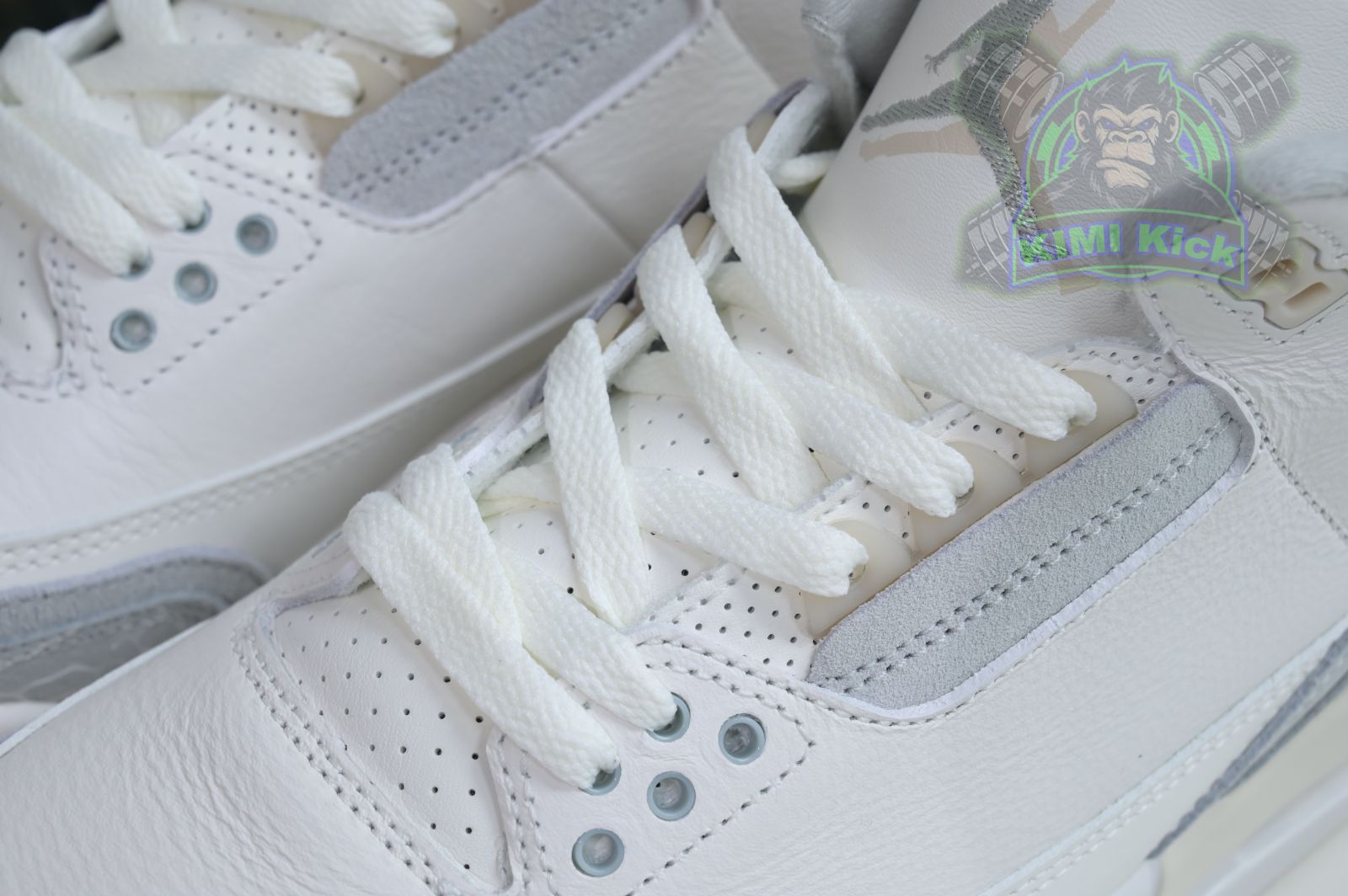 Kimi kick Air Jordan 3 Craft“Ivory”