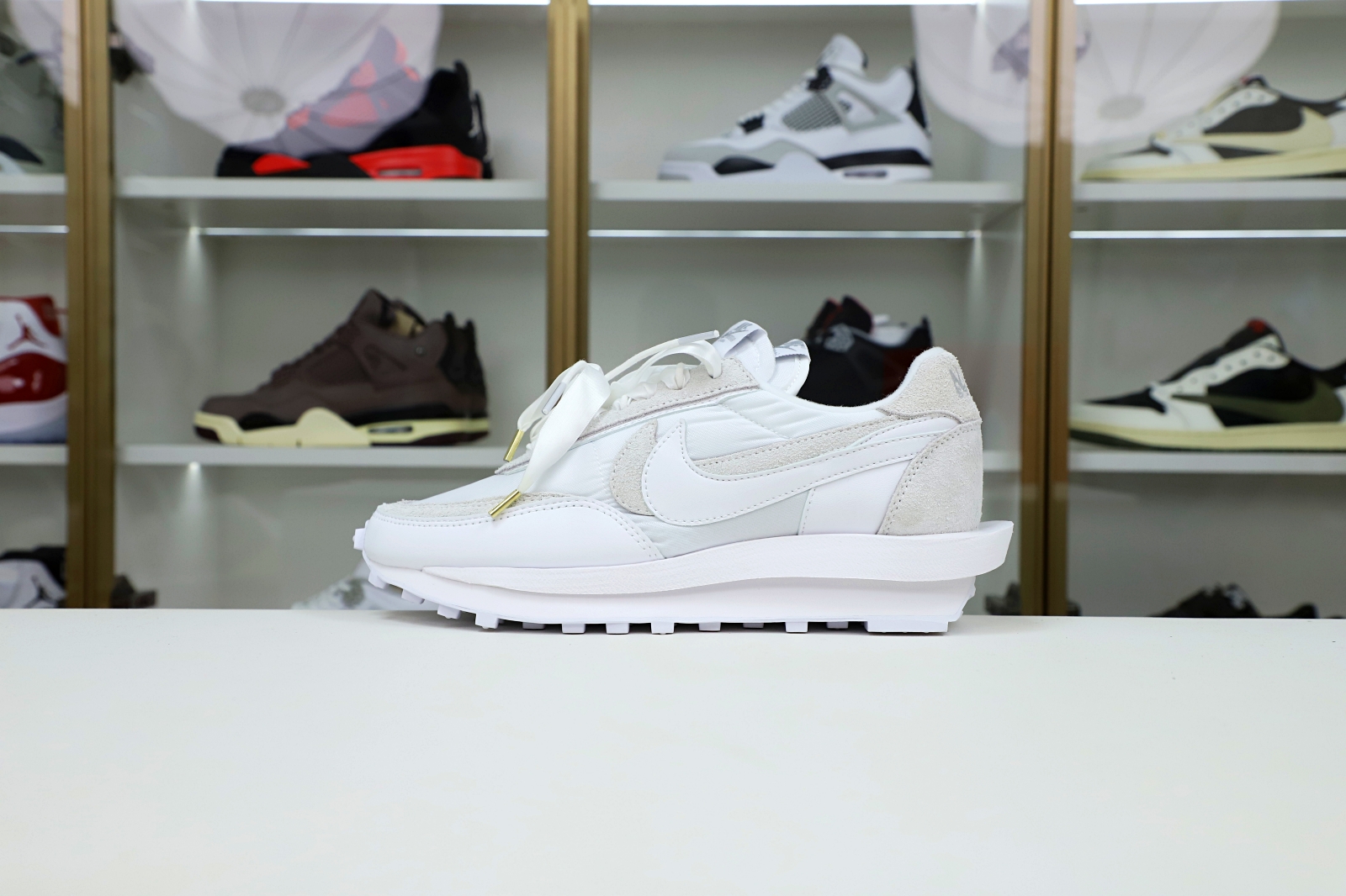 Kimi kick sacai x Nike LDV Waffle