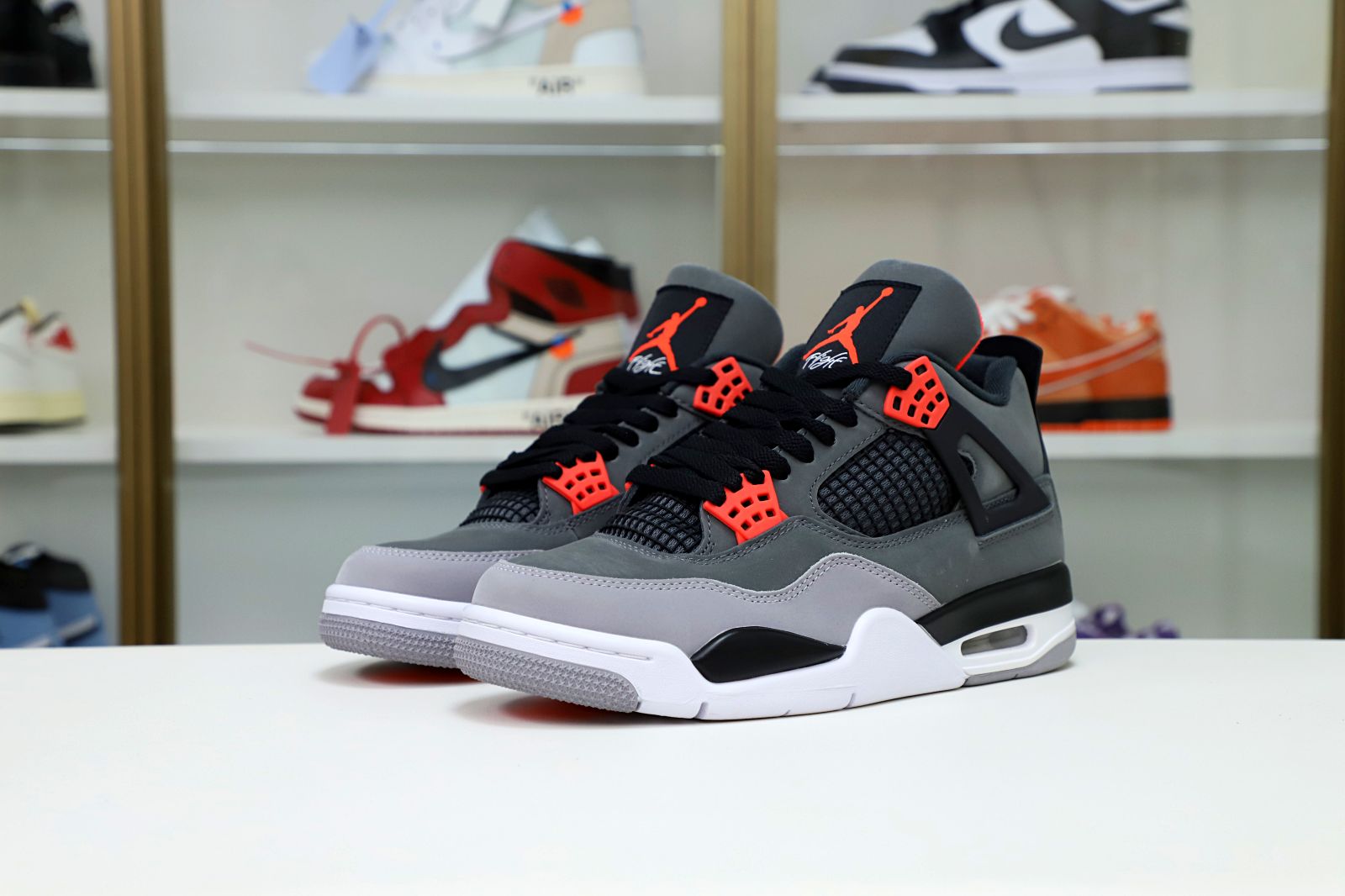 Kimi kick AIR JORDAN 4 INFRARED