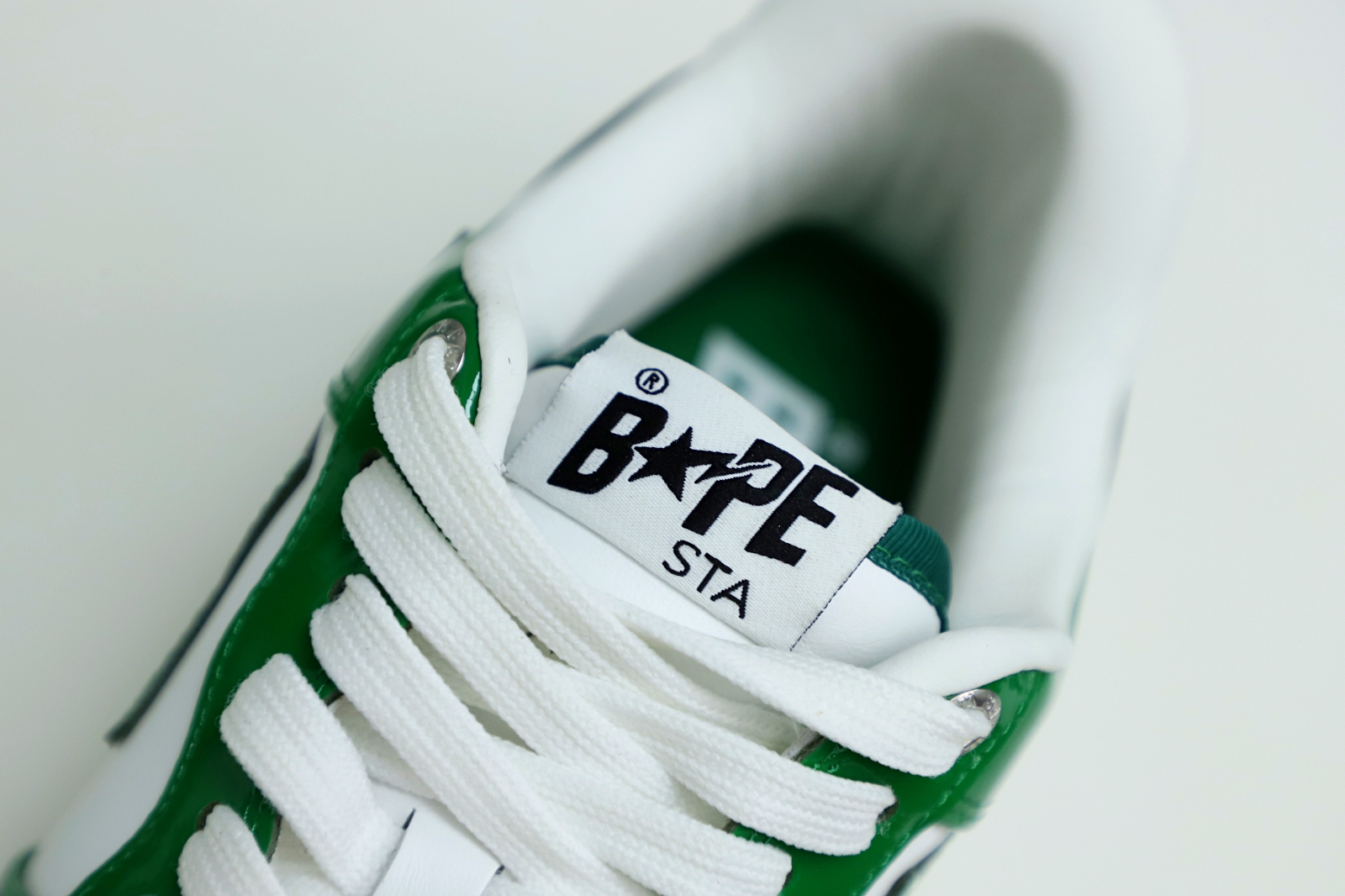 Kimi kick BAPE BAPESTA 'GREEN'