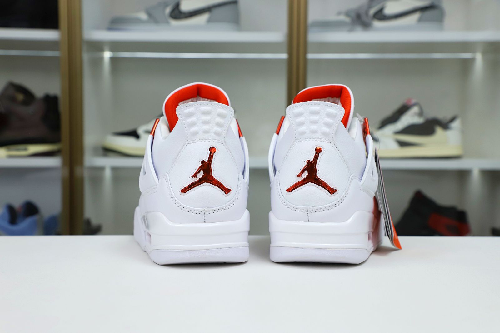 Kimi kick Jordan Air Jordan 4 retro“orange metallic