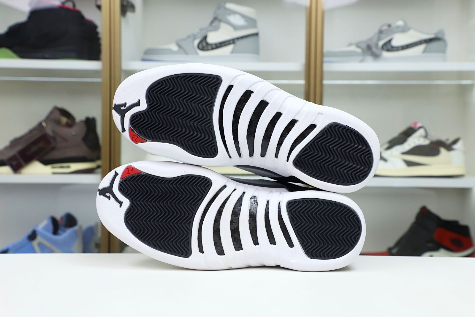 Kimi kick AIR JORDAN 12 RETRO PLAYOFFS 2022