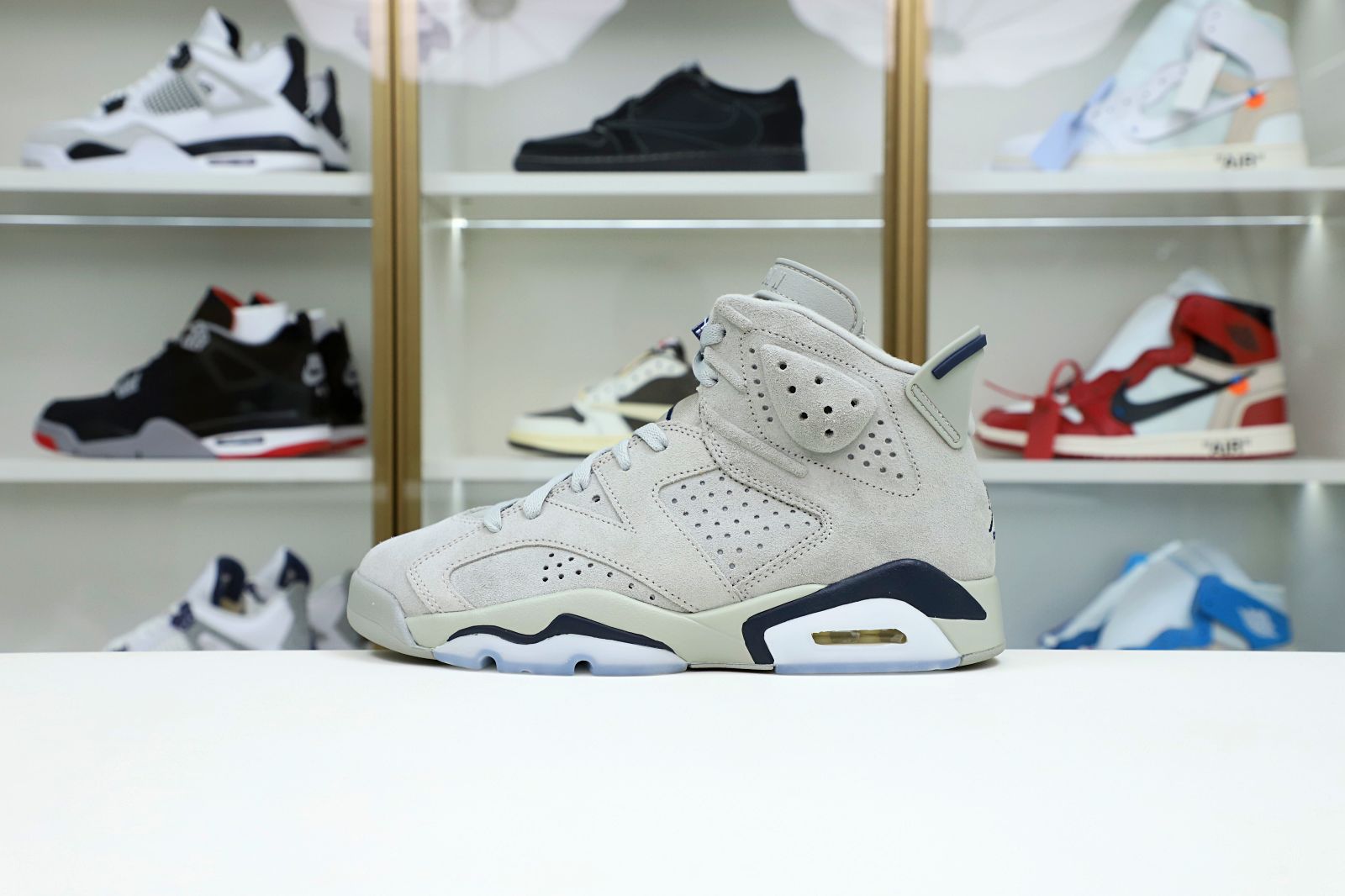 Kimi kick AIR JORDAN 6 “GEORGETOWN”