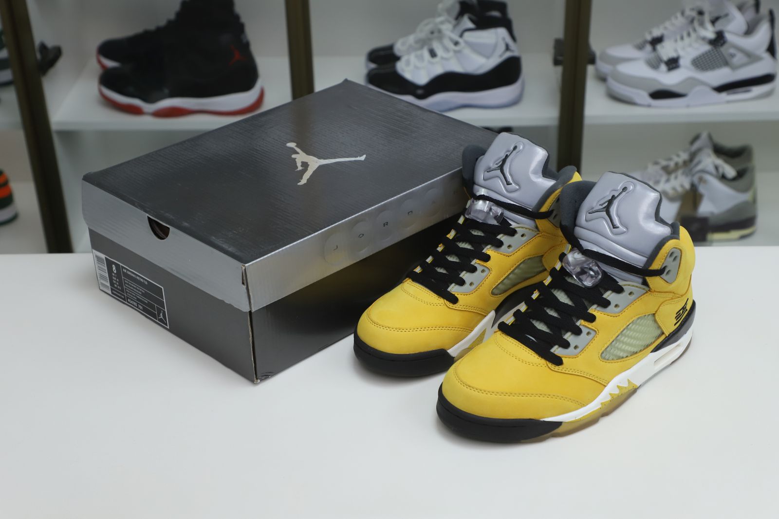 Kimi kick AIR JORDAN 5 RETRO TOKYO T23 454783-701