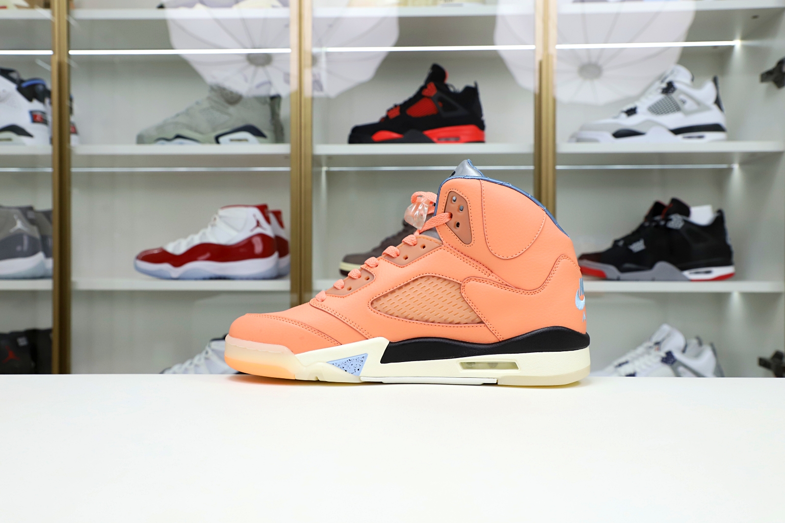 Kimi kick DJ Khaled x Jordan Air Jordan 5 