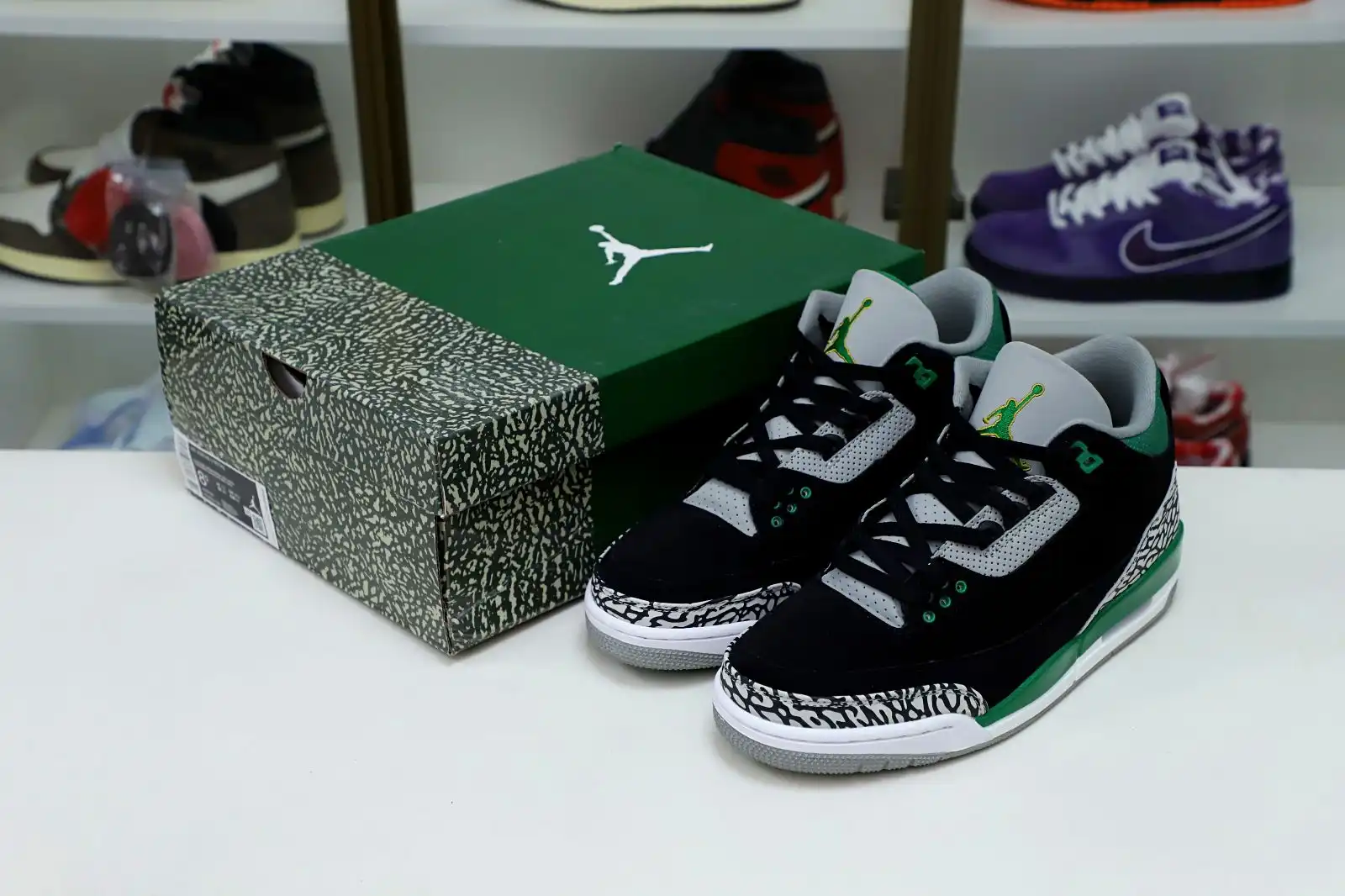 Cheap Kimikick AIR JORDAN 3 PINE GREEN