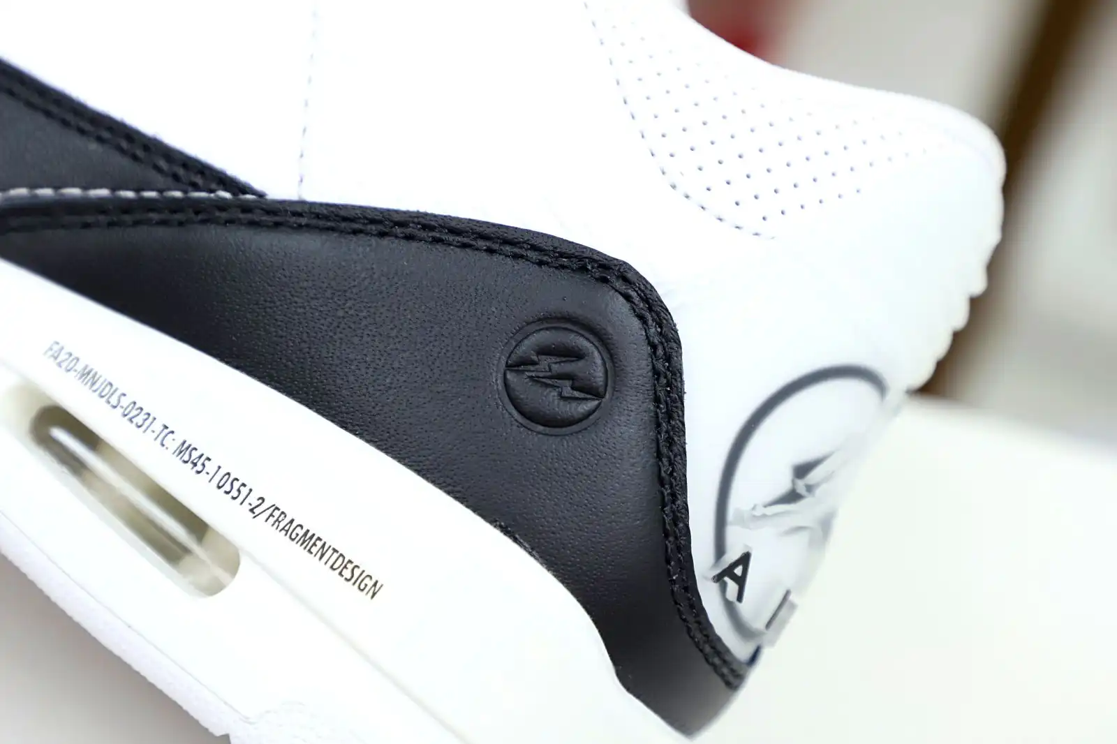 Cheap Kimikick FRAGMENT DESIGN X AIR JORDAN 3 RETRO SP 'WHITE'