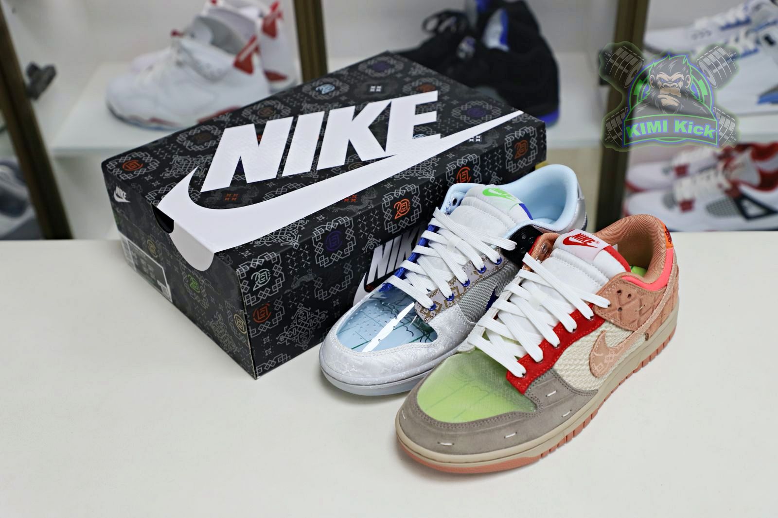 Kimi kick CLOT x Nike Dunk Low