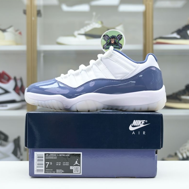 Kimi kick Jordan Air Jordan 11 Low“Diffused Blue”