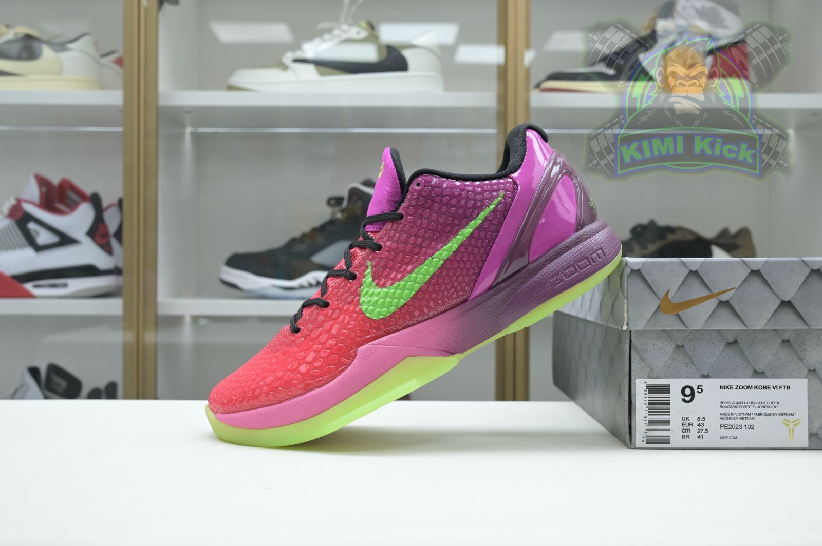 Kimi kick Nike Zoom Kobe 6 FTB