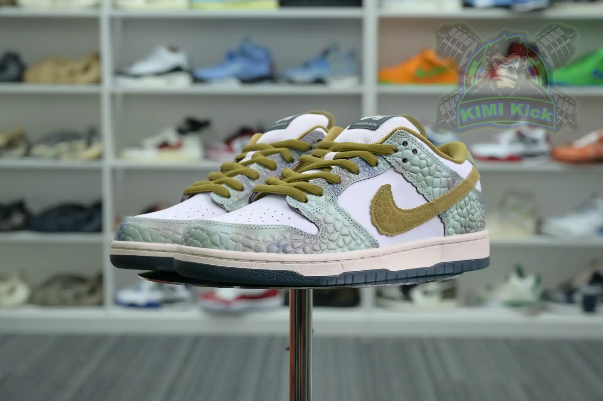 Kimikick Alexis Sablone x Nike Dunk SB Low