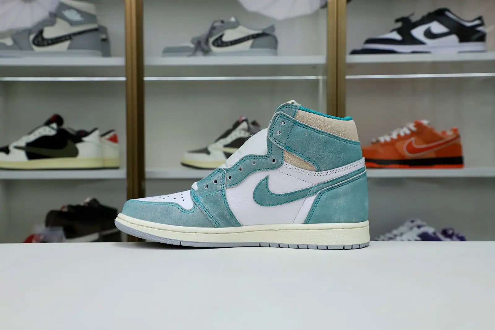 Kimikick AIR JORDAN 1 RETRO HIGH OG 'TURBO GREEN'