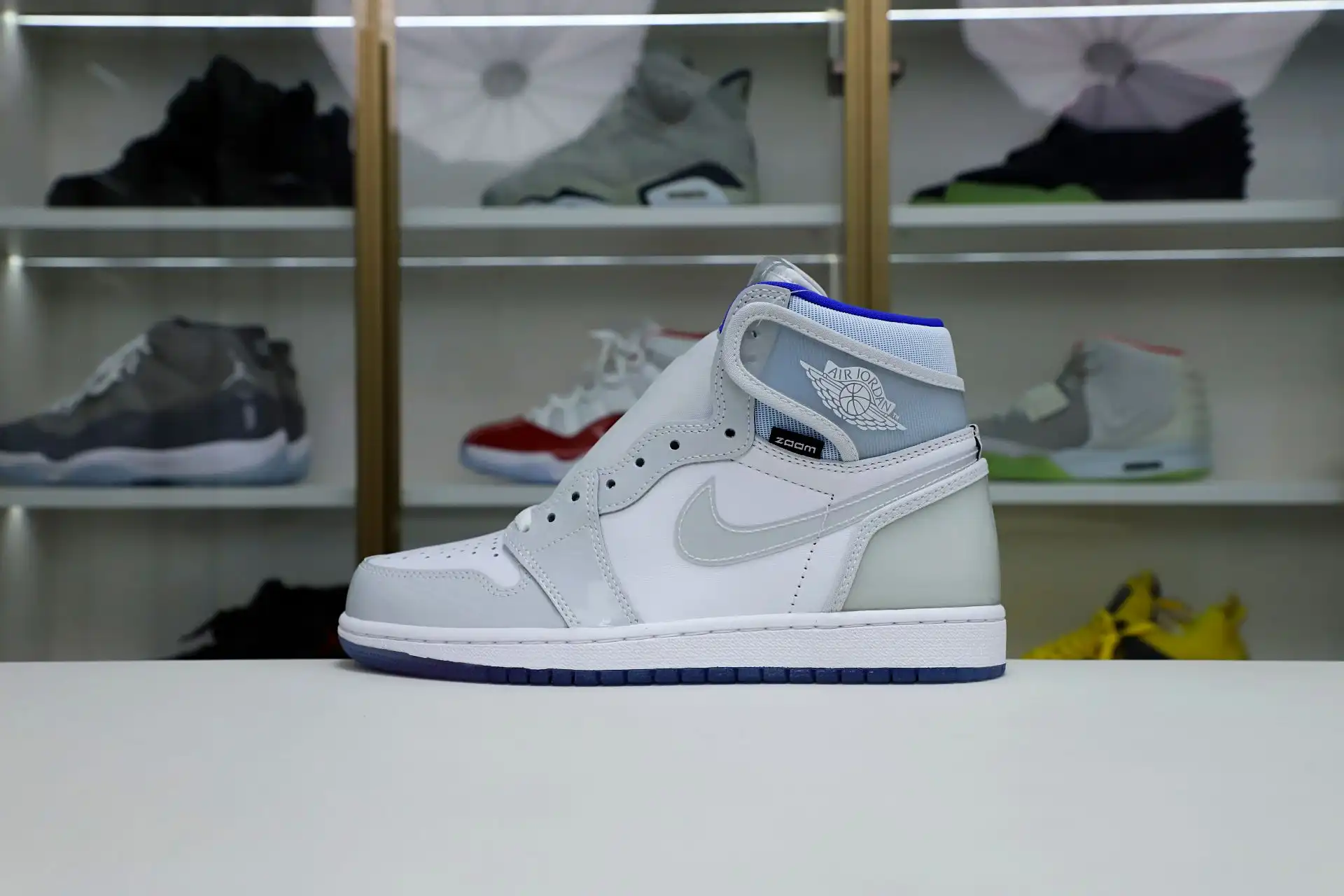 Reps Kimi kick AIR JORDAN 1 HIGH ZOOM 'RACER BLUE'