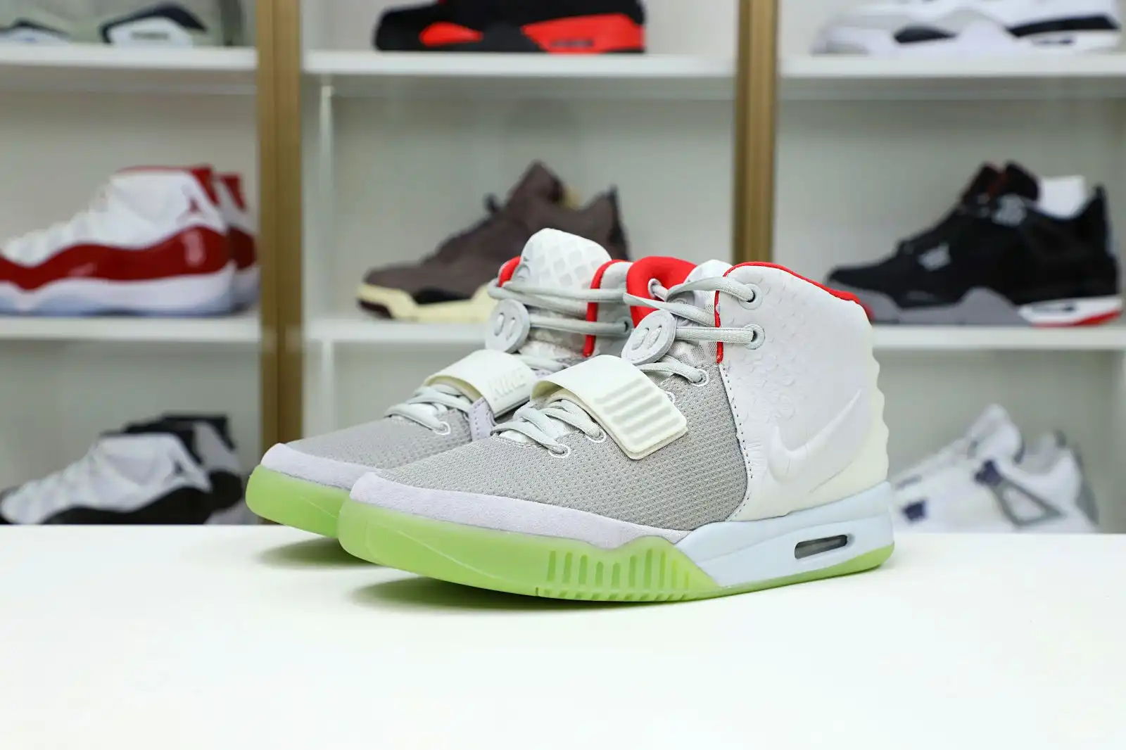 Kimikick Nike Air Yeezy 2 nrg kanye west